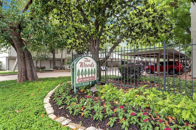 1100 Augusta Dr Unit 63, Houston, TX 77057 - view of community sign