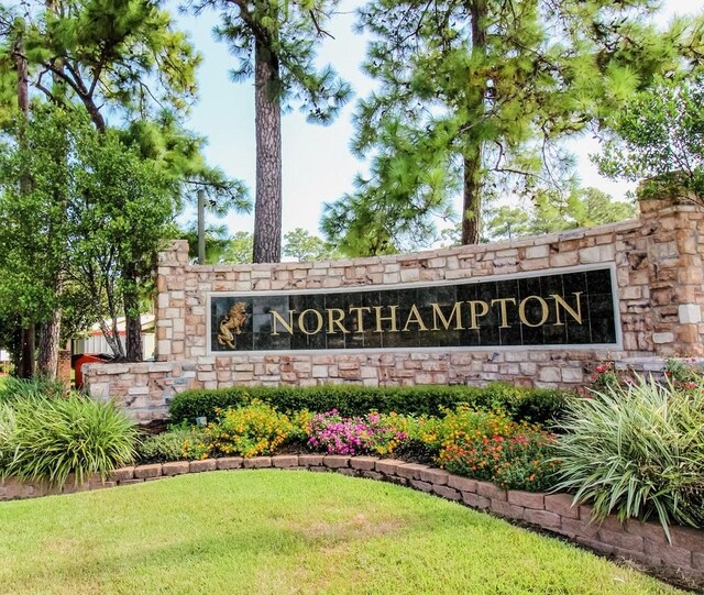 22811 Northampton Pines Dr, Spring, TX 77389 - community / neighborhood sign with a lawn