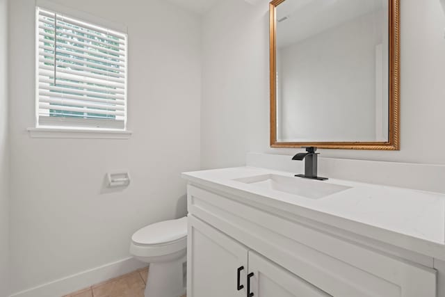 8215 Twining Oaks Ln, Spring, TX 77379 - half bath with vanity and tile patterned flooring