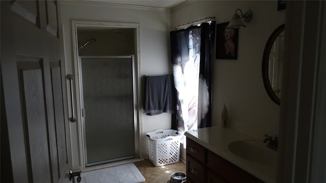 17930 N Interstate 35, West, TX 76691 - full bath featuring a stall shower, vanity, and ornamental molding