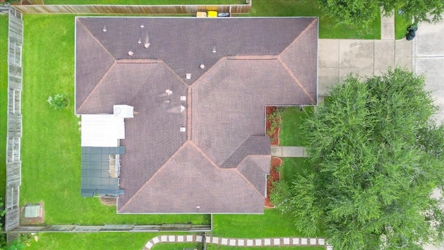 2210 Elm Forest Dr, Pearland, TX 77584 - drone / aerial view