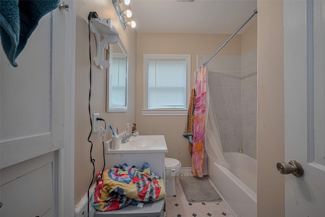 604 Abell St, Wharton, TX 77488 - full bath featuring vanity and shower / tub combo