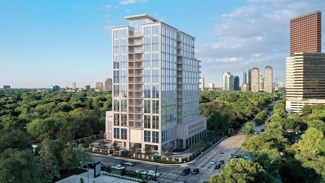 5656 San Felipe St Unit 606, Houston, TX 77056 - skyline view