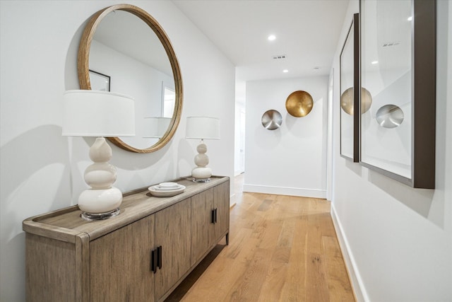 5656 San Felipe St Unit 606, Houston, TX 77056 - hall featuring light wood-style floors and recessed lighting