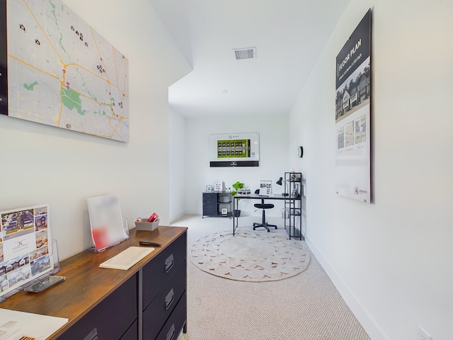 8319 Springwood Canyon Ln, Houston, TX 77055 - office space featuring light carpet and baseboards