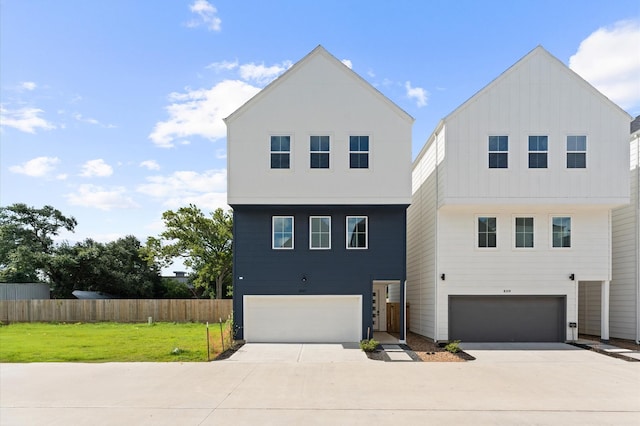 8319 Springwood Canyon Ln, Houston, TX 77055 - view of front facade featuring a garage and concrete driveway