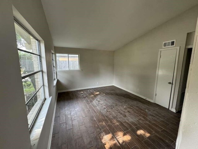 270 Triangle Dr, Vidor, TX 77662 - photo 12