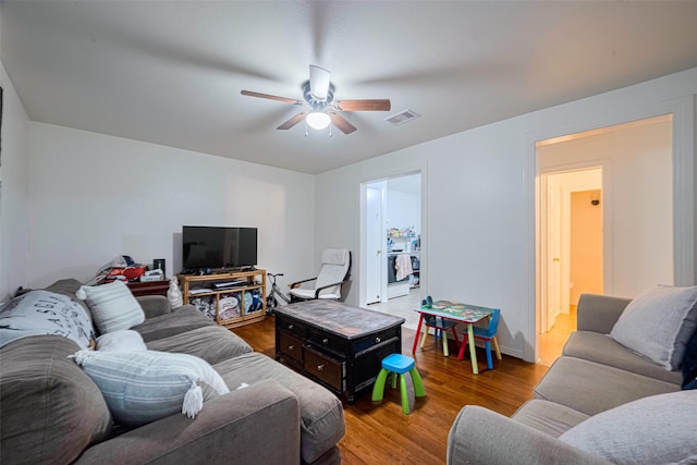 1005 Center St, Wharton, TX 77488 - photo 4