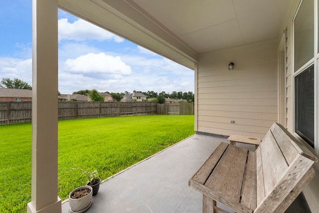 38318 E Sulphur Creek Dr, Magnolia, TX 77355 - fenced backyard with a patio area