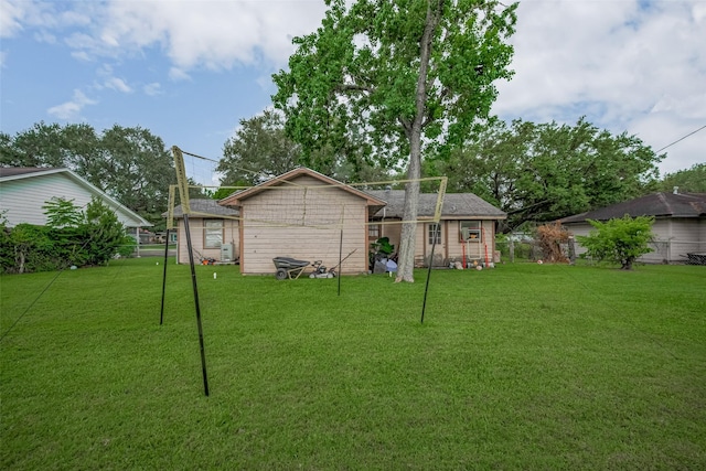 513 Frankie St, Wharton, TX 77488 - rear view of house
