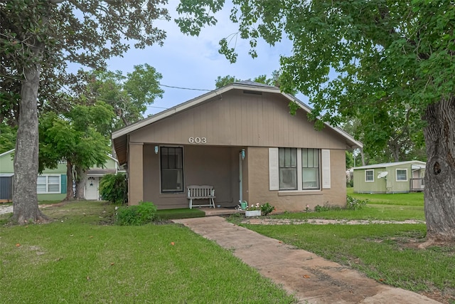 603 N Resident St, Wharton, TX 77488 - photo 1