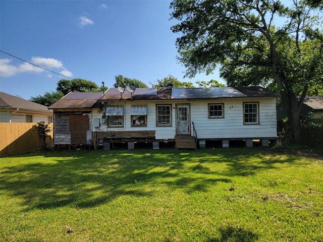 506 S Iowa St, La Porte, TX 77571 - back of house with entry steps