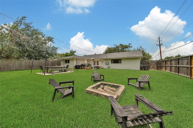 5503 Cheshire Ln, Houston, TX 77092 - view of fenced backyard