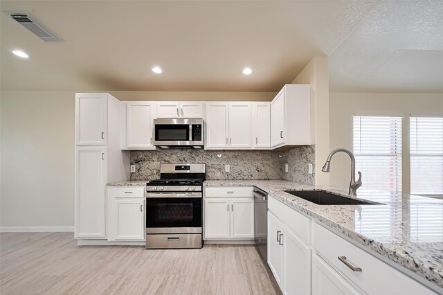 9622 Sugarblossom Ln, Sugar Land, TX 77498 - photo 2
