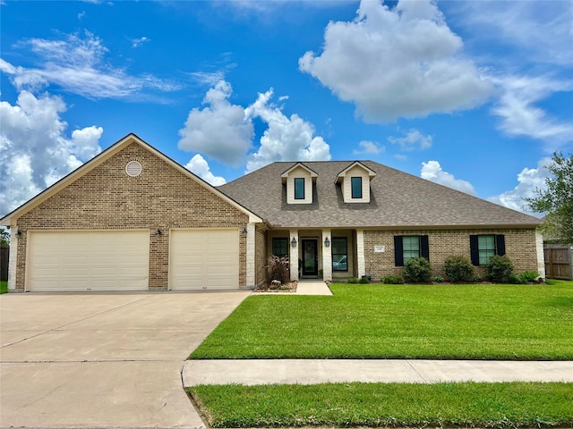 1216 Laurel Loop, Angleton, TX 77515 - photo 1