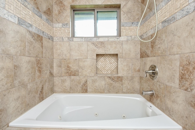 5815 Dryad Dr, Houston, TX 77035 - view of full bathroom