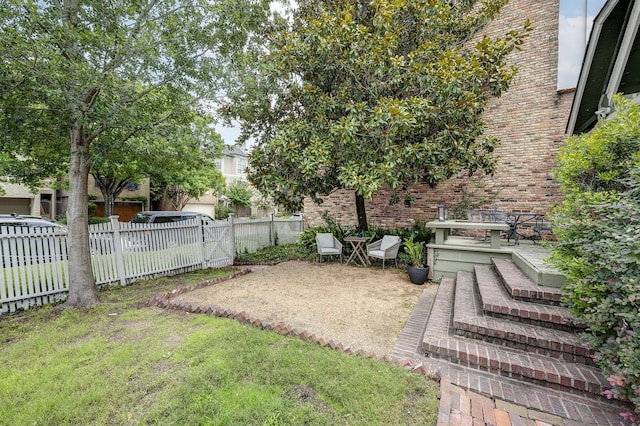 1917 Brun St, Houston, TX 77019 - fenced yard with a patio