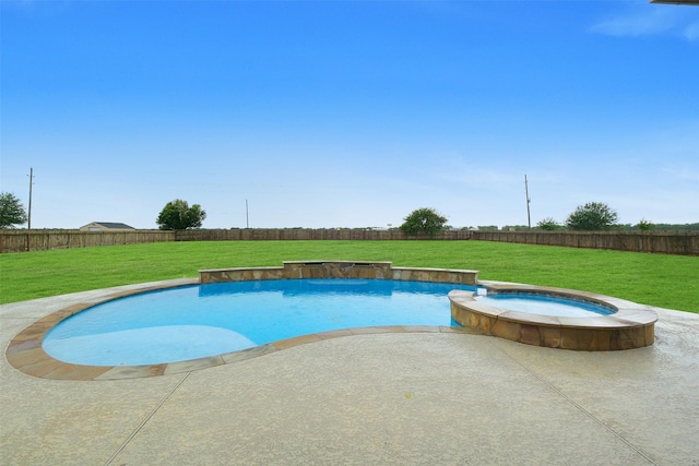 7518 Tejas Lakes Trl, Needville, TX 77461 - view of swimming pool featuring a fenced backyard, a pool with connected hot tub, and a patio