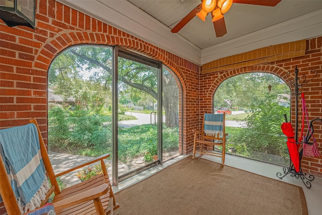 501 Gale St, Houston, TX 77009 - unfurnished sunroom featuring a ceiling fan and plenty of natural light