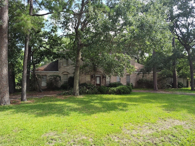 11622 Chartwell Ct, Bunker Hill Village, TX 77024 - view of grassy yard