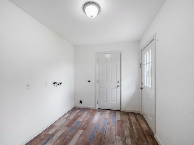 5010 Riverview Dr, Alvin, TX 77511 - laundry room with wood finished floors and hookup for a washing machine