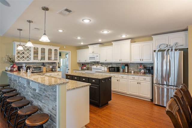 876 Kahla Dr, Crystal Beach, TX 77650 - photo 17