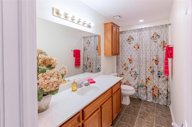 214 Balsam St, Lake Jackson, TX 77566 - full bathroom featuring vanity and a shower with curtain