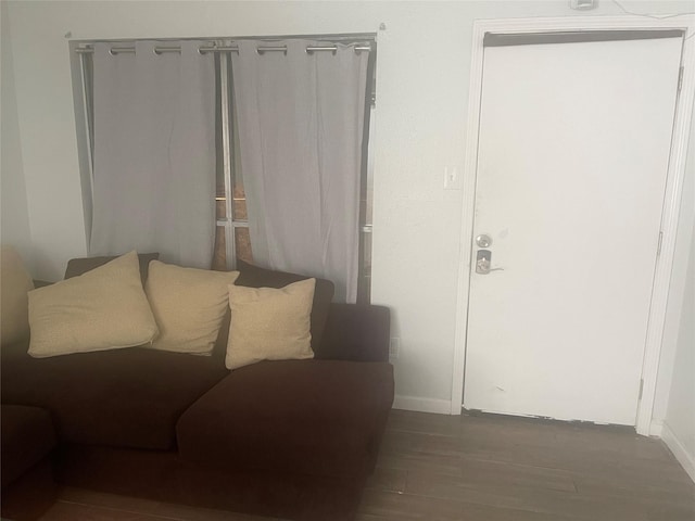 5625 Antoine Dr Unit 1406, Houston, TX 77091 - living room with baseboards and wood finished floors
