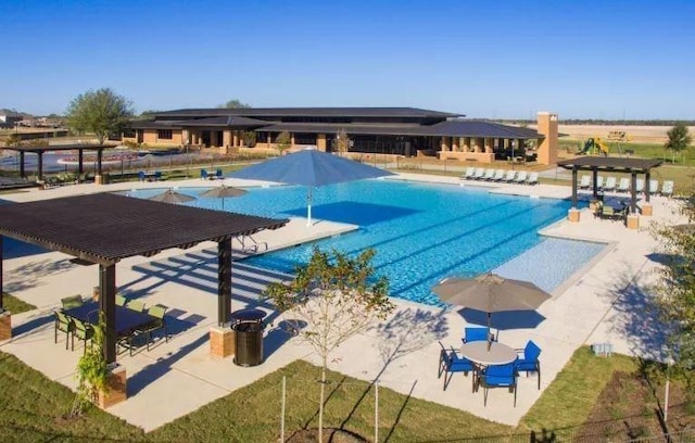 6406 Shadowbrook Hollow Trl, Katy, TX 77493 - community pool featuring a pergola and a patio area