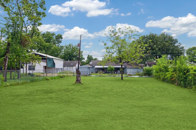 8510 Montridge Dr, Houston, TX 77055 - view of yard