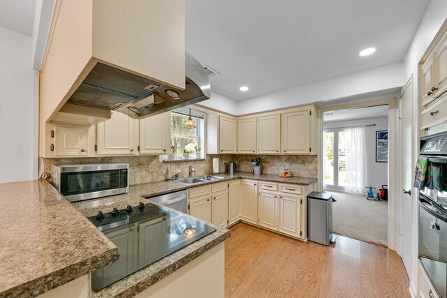 10803 Chevy Chase Dr, Houston, TX 77042 - photo 12