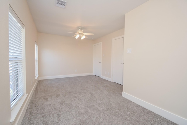 9703 Riddlewood Ln, Houston, TX 77025 - empty room featuring carpet flooring and a ceiling fan