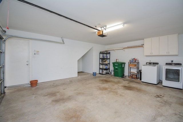 9703 Riddlewood Ln, Houston, TX 77025 - garage with washing machine and clothes dryer and a garage door opener