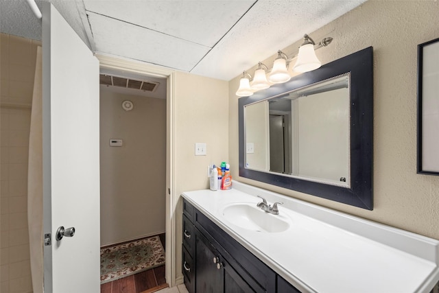 4643 Wild Indigo St Unit 416, Houston, TX 77027 - bathroom with vanity
