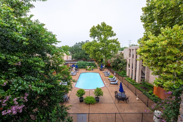 4643 Wild Indigo St Unit 416, Houston, TX 77027 - view of community pool
