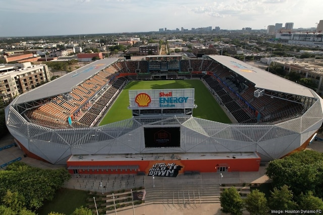 2753 Clinton Dr, Houston, TX 77020 - view of urban area