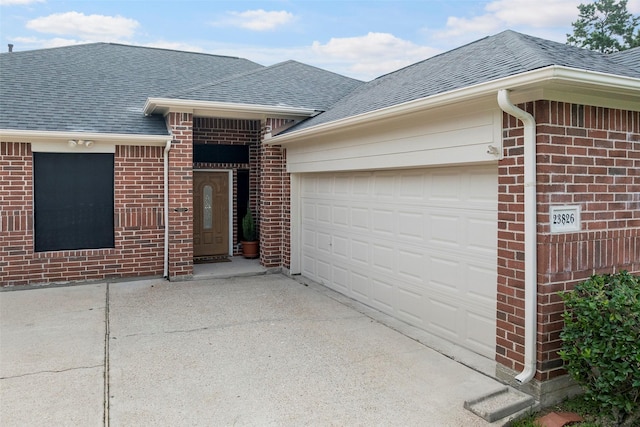 23826 Spring Dane Dr, Spring, TX 77373 - garage featuring driveway
