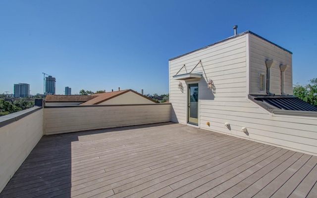 517 Fowler St, Houston, TX 77007 - view of wooden deck