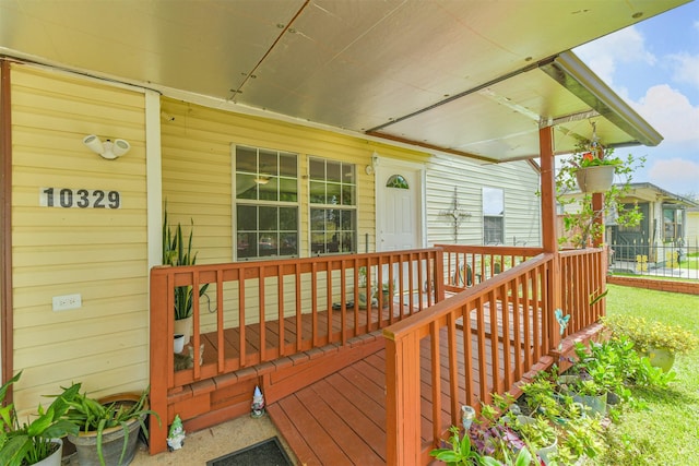 10329 Fairfax St, Houston, TX 77029 - view of porch