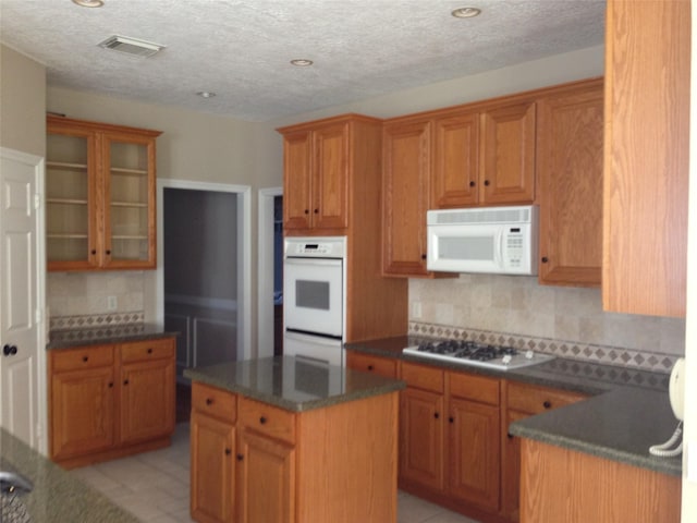 18806 Rusty Anchor Ct, Humble, TX 77346 - photo 17