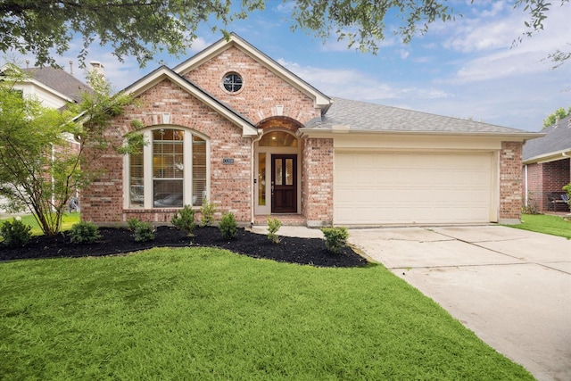 13208 Moonlit Lake Ln, Pearland, TX 77584 - photo 1
