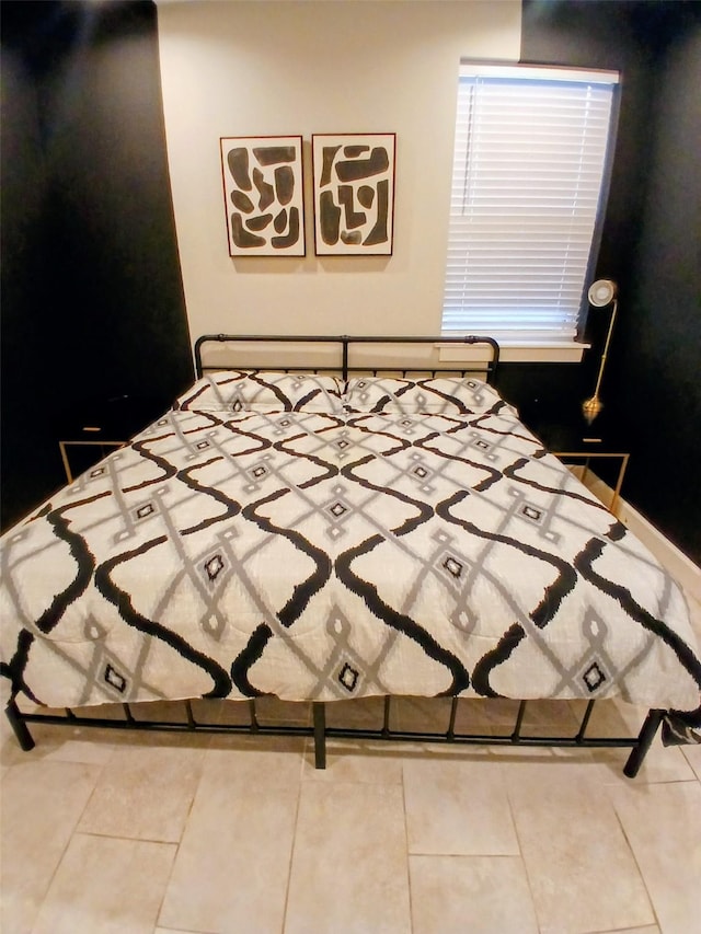 3333 Kilgore St, Houston, TX 77021 - unfurnished bedroom featuring tile patterned flooring