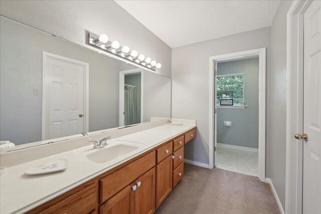 1000 Forsythia Dr, Village Mills, TX 77625