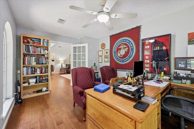 1000 Forsythia Dr, Village Mills, TX 77625