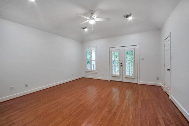 4734 Cashel Glen Dr, Houston, TX 77069 - spare room featuring light wood-type flooring, ceiling fan, and vaulted ceiling