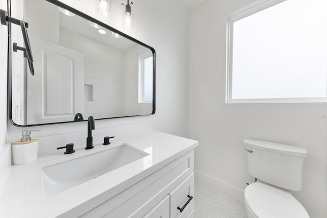 104 E 44th St Unit A, Houston, TX 77018 - bathroom with vanity and tile patterned flooring