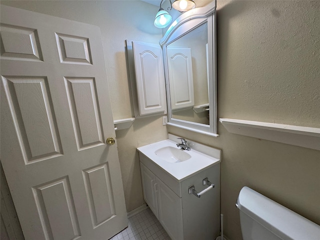 3 Ridgeline Ct, The Woodlands, TX 77381 - half bath featuring vanity and tile patterned flooring