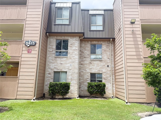 8415 Hearth Dr Unit 36, Houston, TX 77054 - view of property