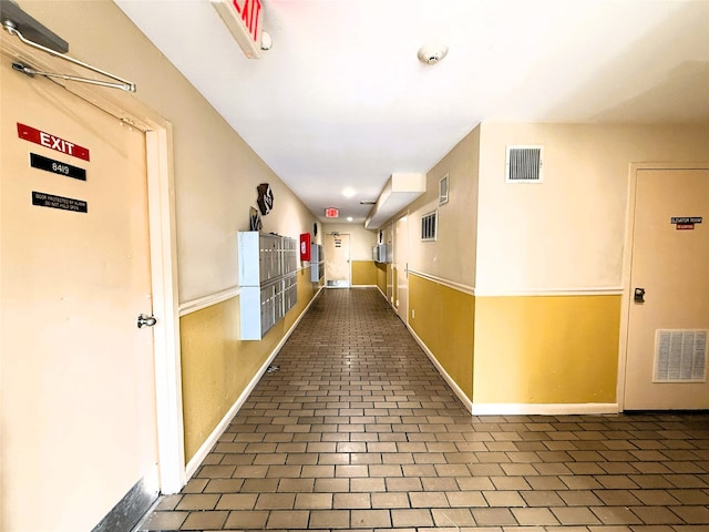8415 Hearth Dr Unit 36, Houston, TX 77054 - corridor featuring baseboards