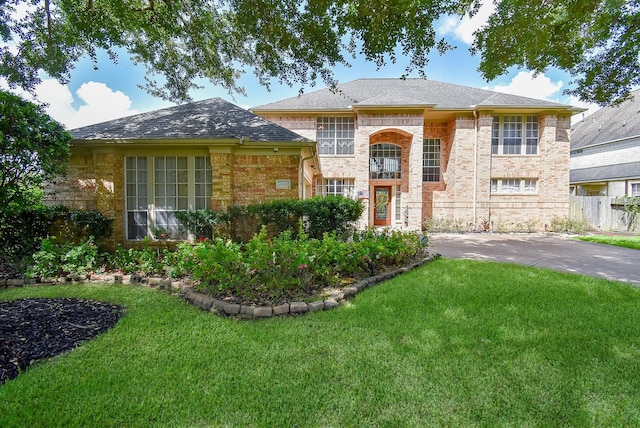 1006 Pointe Loma Dr, Sugar Land, TX 77479 - view of front of property